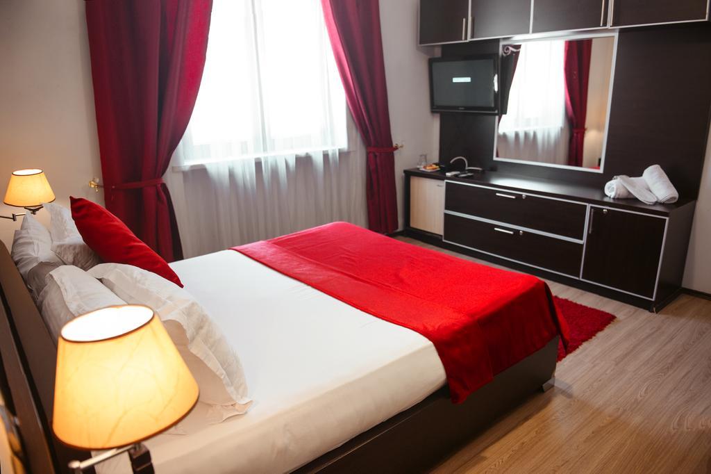 Eagle Hotel Tirana