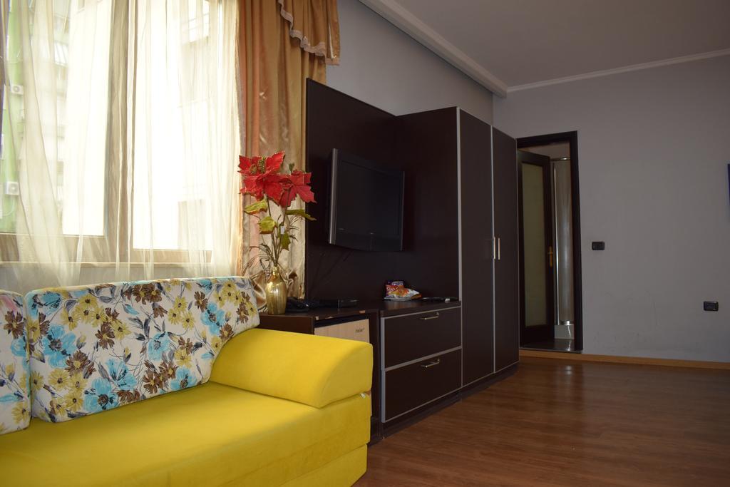 Hotel Eagle