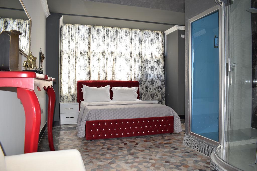 Hotel Eagle Tirana